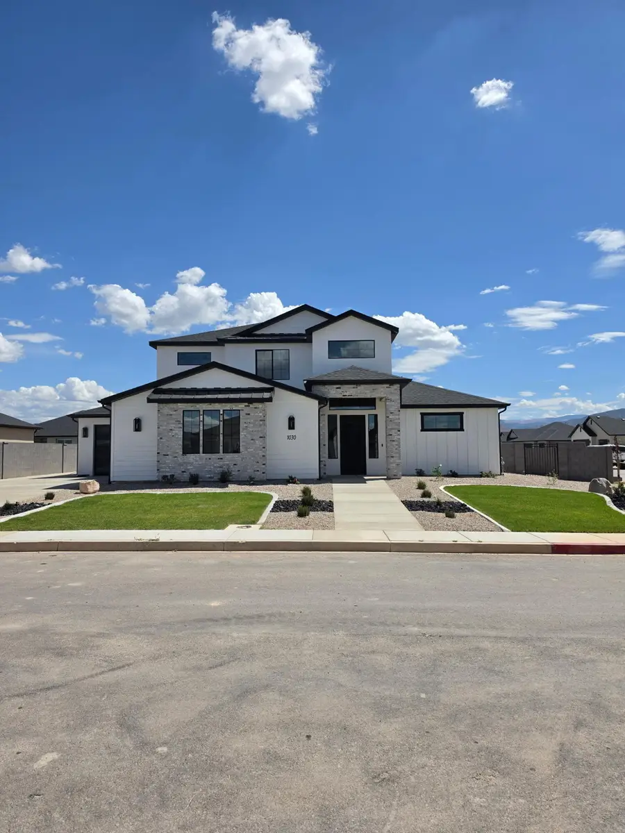 1030 N Reese St, Cedar City, UT 84721 - #2