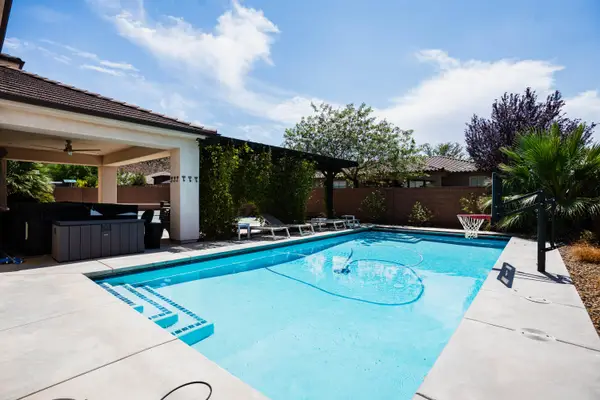 3337 W 2610, Hurricane, UT 84737