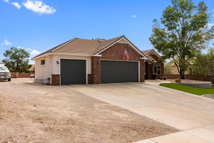 2297 S 1880 East St, Saint George, UT 84790 - #3