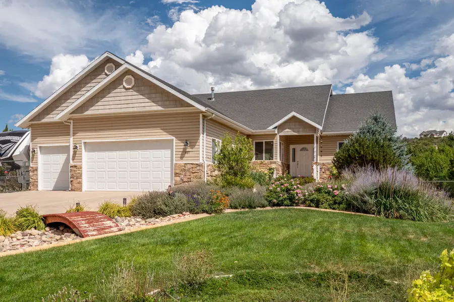 937 S Laurie Ln, Cedar City, UT 84720 - #2