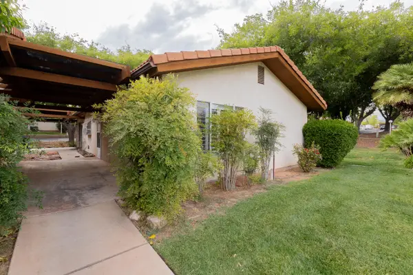 320 N Sunflower Dr #21, St George, UT 84790