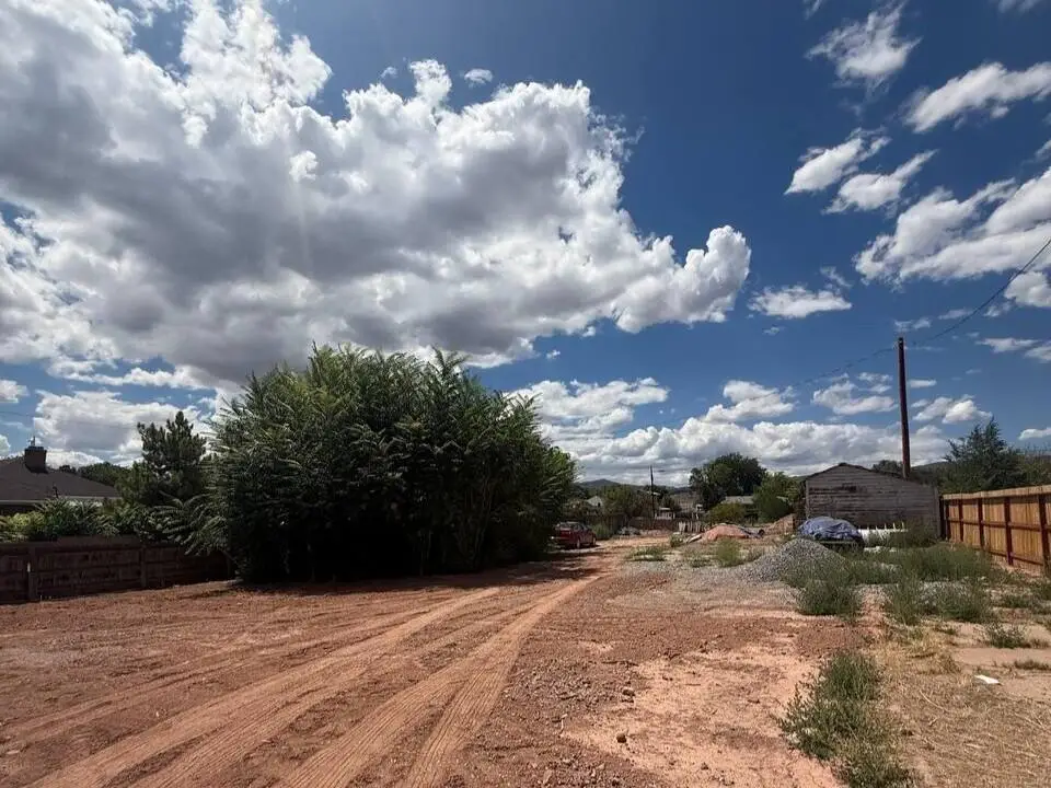 345 N 400, Richfield, UT 84701 - #1