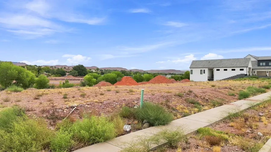 1386 Sycamore Dr, Santa Clara, UT 84765 - #3