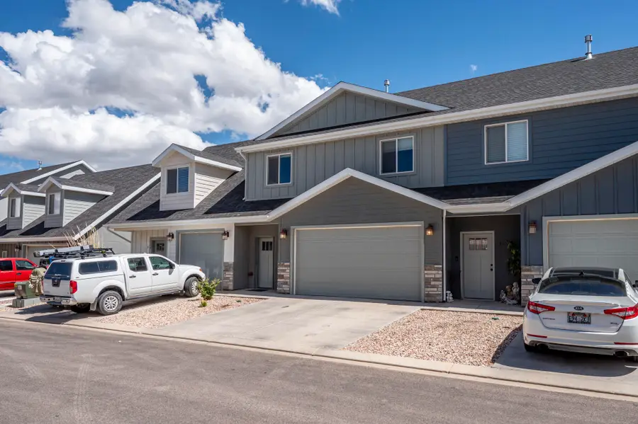 1563 S Topaz Dr #C, Cedar City, UT 84720 - #2