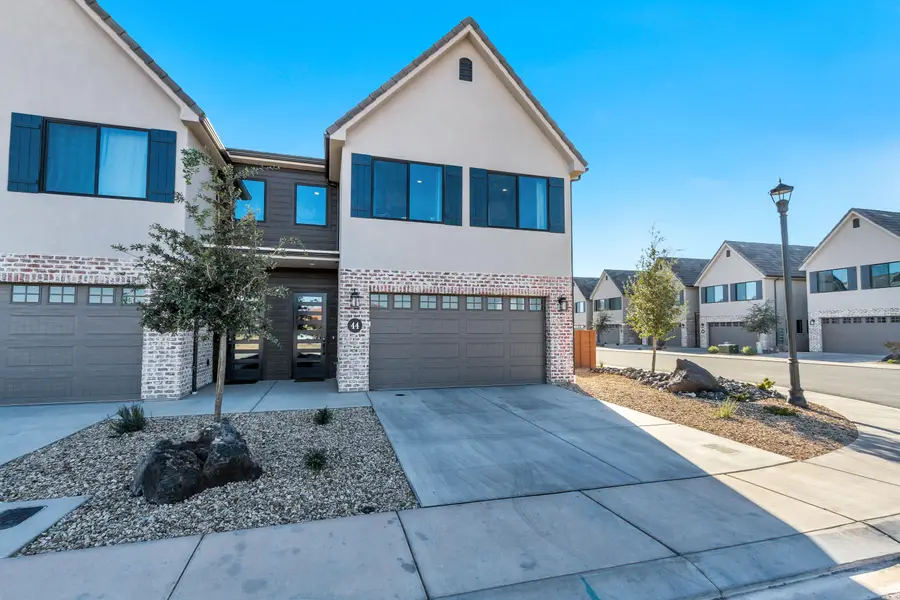 2420 Sage Dr #44, Santa Clara, UT 84765 - #2