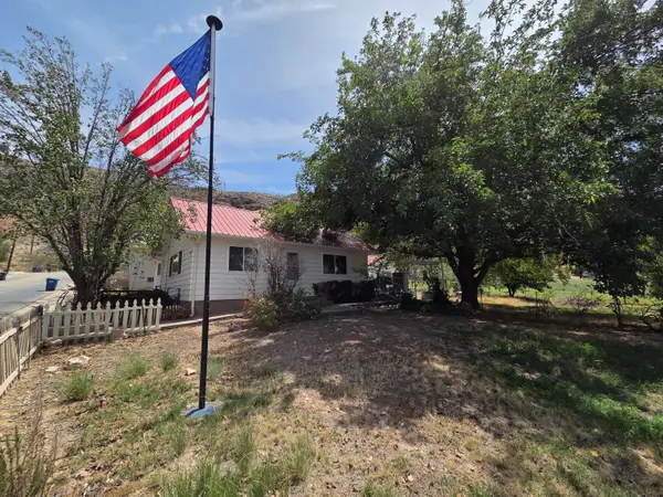 64 E 200, La Verkin, UT 84745