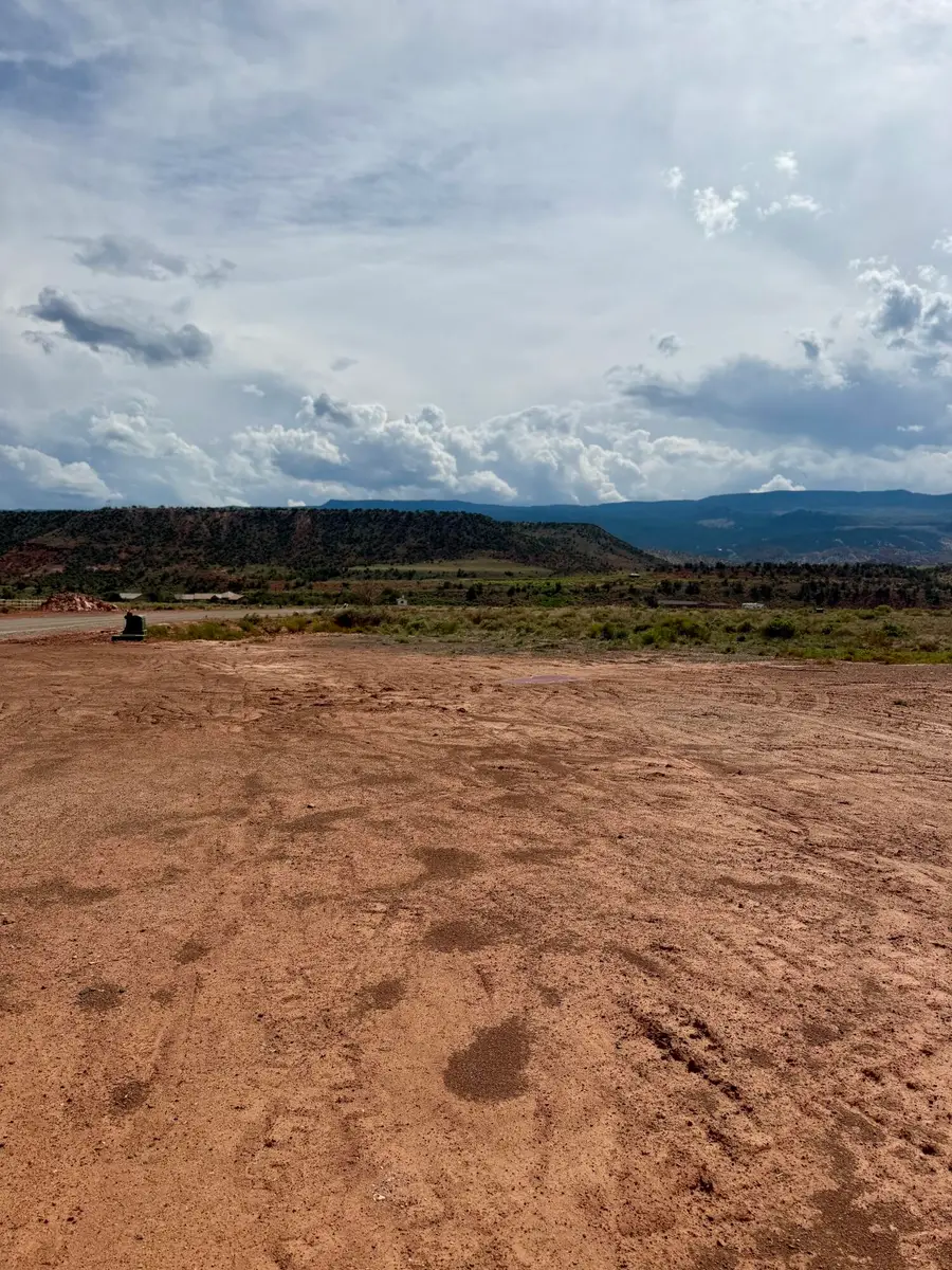 925 W 100 #1, Torrey, UT 84775 - #2