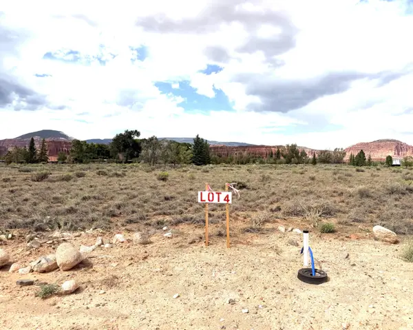 925 W 100 St #Lot 4, Torrey, UT 84775