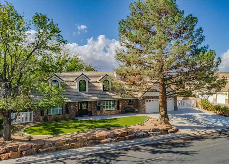 1378 Saint James Ln, Saint George, UT 84790 - #2