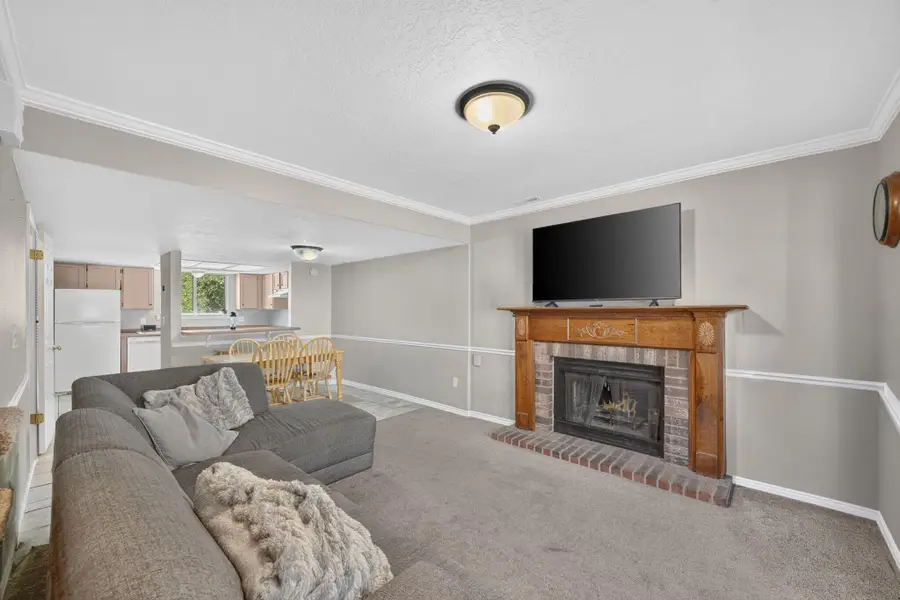 665 N 100 #8, Provo, UT 84606 - #3