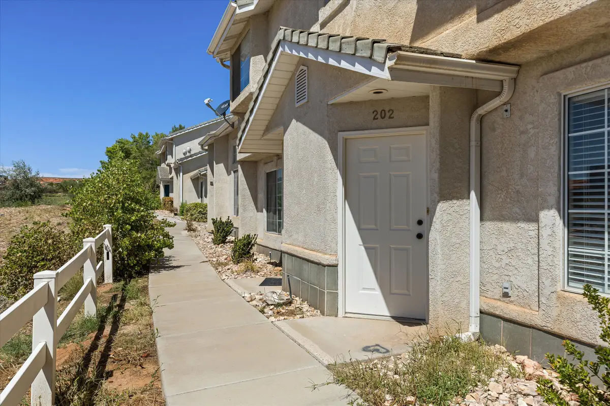 684 W Buena Vista Blvd #202, Washington, UT 84780 - #1