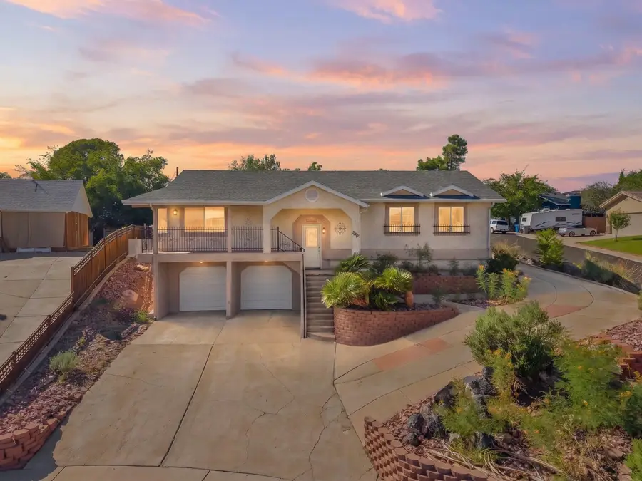 2587 Chaparral Cir, Santa Clara, UT 84765 - #2