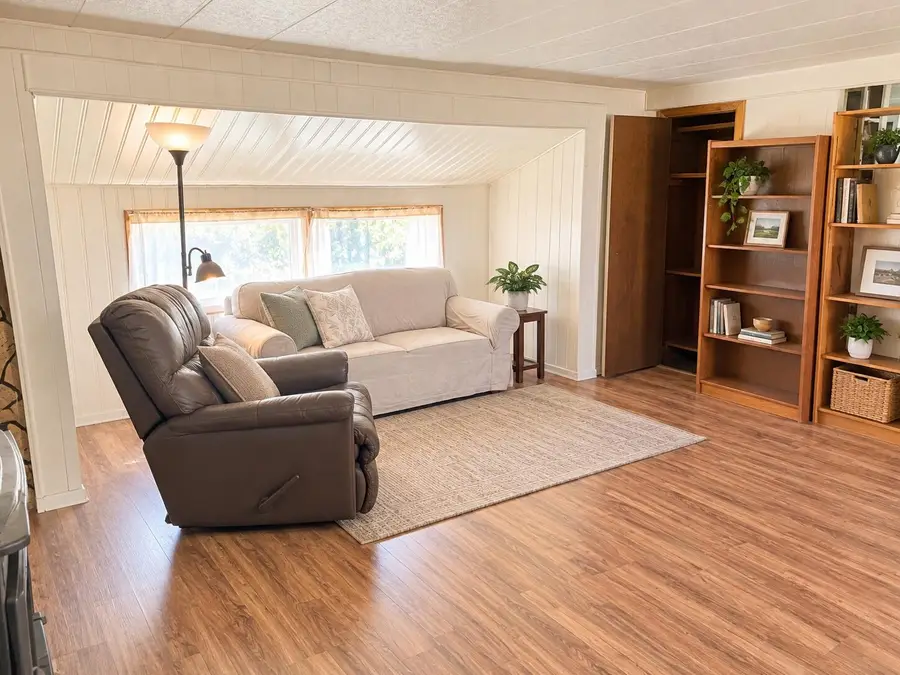 1239 S Hamblin Dr, Kanab, UT 84741 - #3