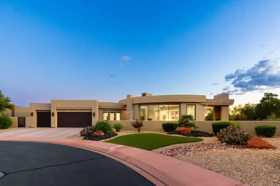 616 E Flint Rock Cir, Ivins, UT 84738 - #3