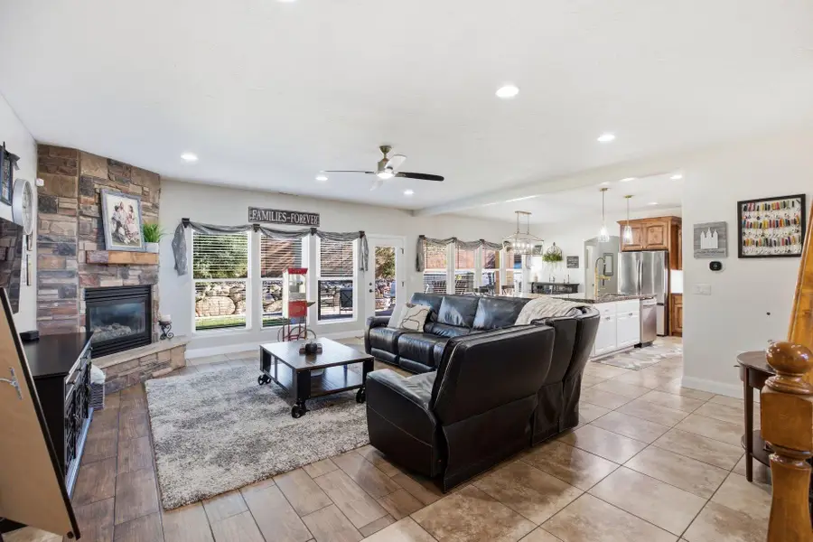 1670 W 3530, Saint George, UT 84790 - #3