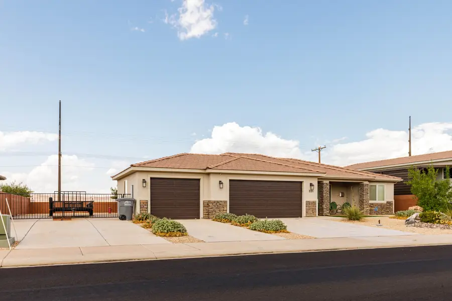 331 N 2780, Hurricane, UT 84737 - #3