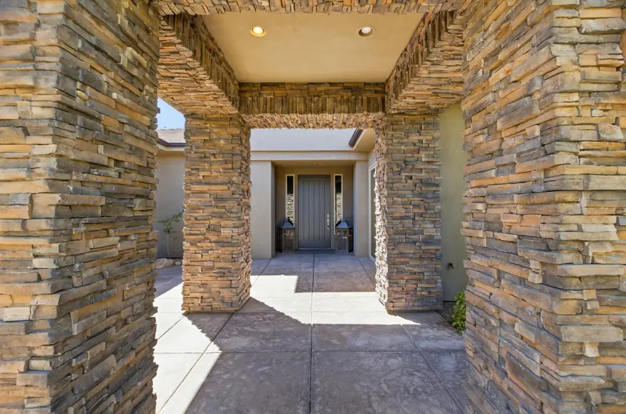 2356 S 1300, Saint George, UT 84770 - #2