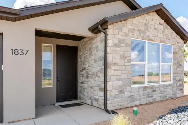1837 N Sea Eagle St, Cedar City, UT 84721