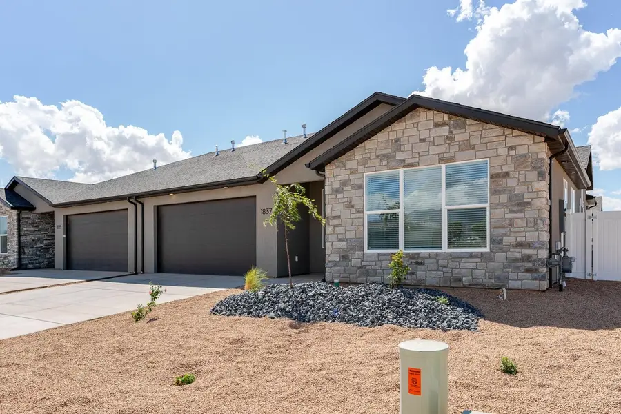 1837 N Sea Eagle St, Cedar City, UT 84721 - #2