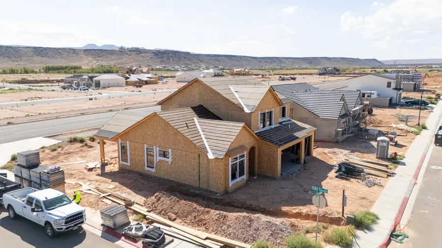 1619 S 3725, Hurricane, UT 84737 - #2