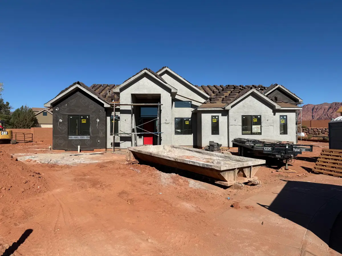 77 N 640, Ivins, UT 84738 - #1