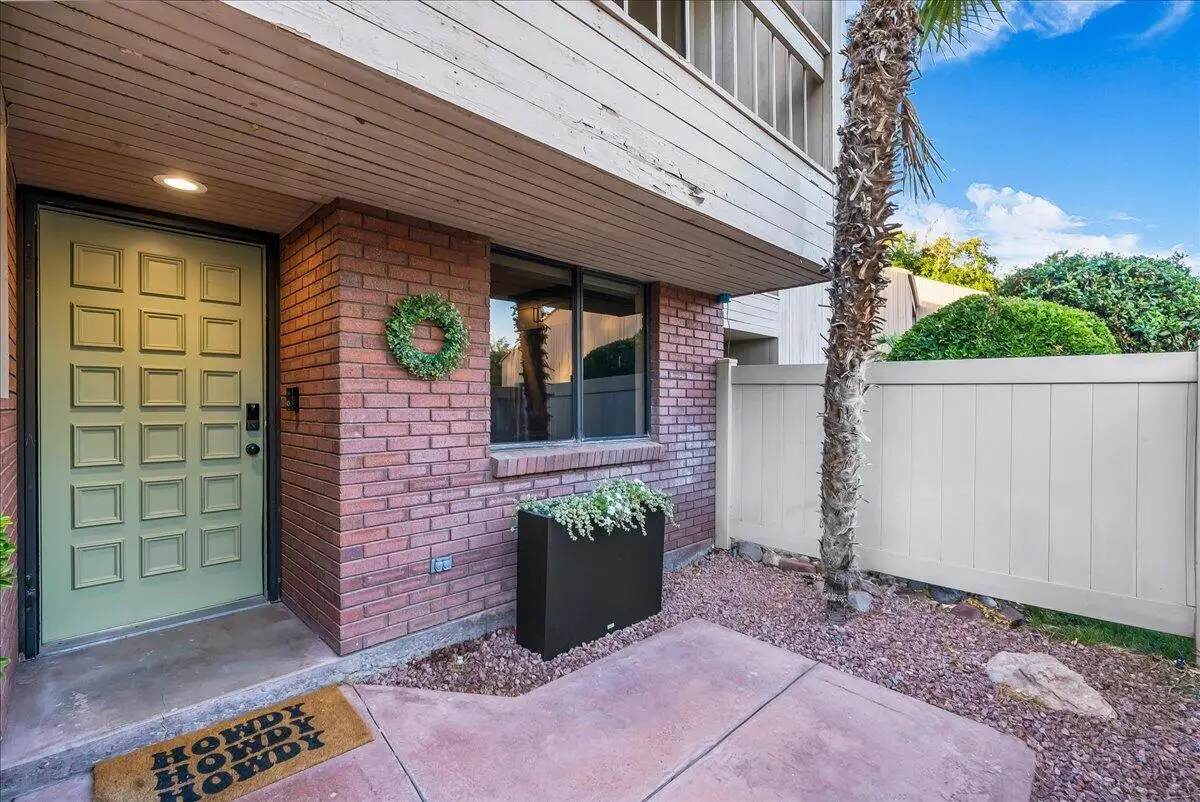 1114 W Bloomington Dr, Saint George, UT 84790 - #1