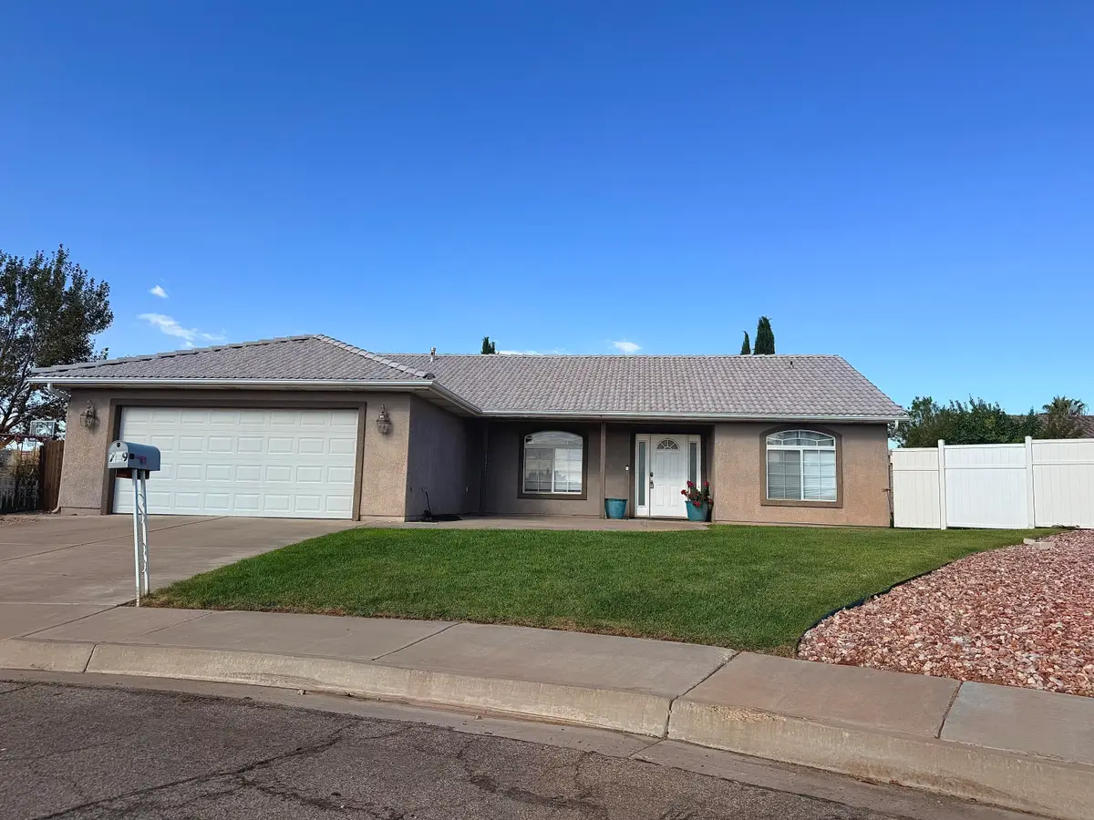 749 Apple Cir, Washington, UT 84780 - #1