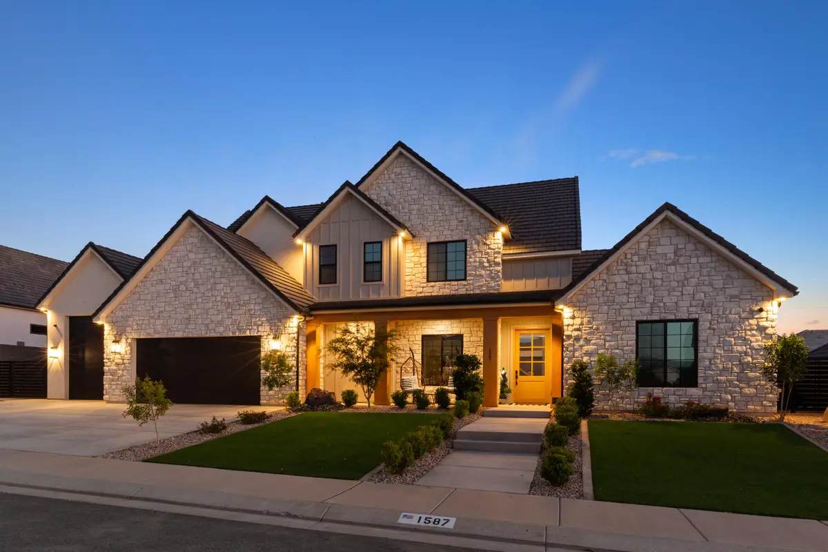 1587 W Approach Ln, Saint George, UT 84770 - #1