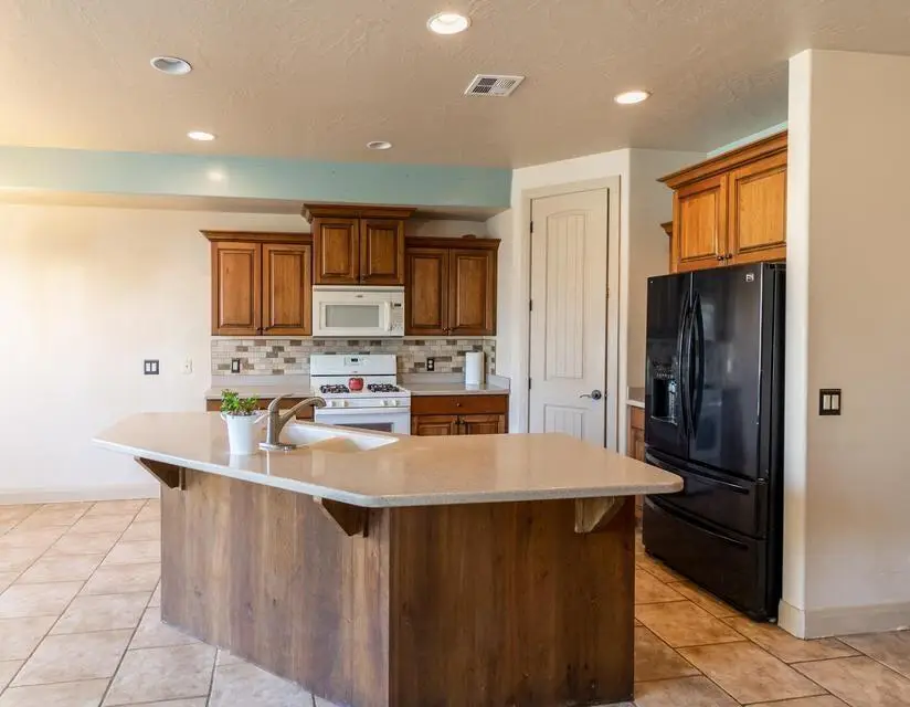 19 E 820, Cedar City, UT 84720 - #3