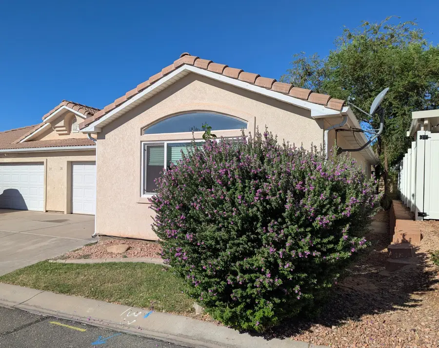 2056 E Middleton Dr #38, Saint George, UT 84770 - #2