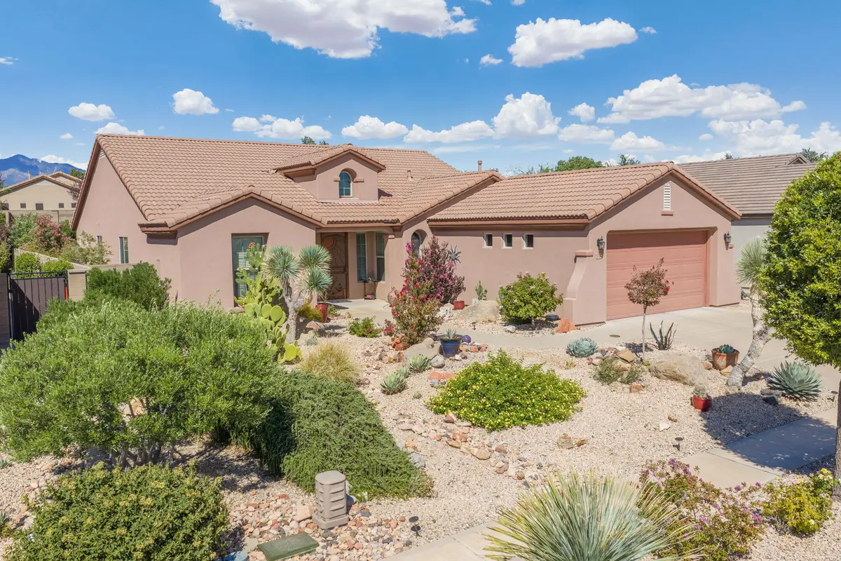 2665 E Upper Canyon Dr, Washington, UT 84780 - #1