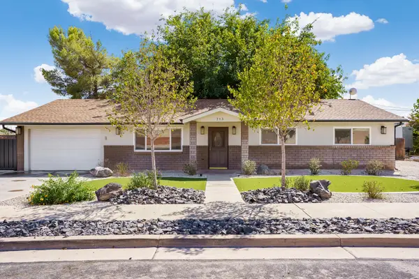 713 W Chaparral Dr, Washington, UT 84780