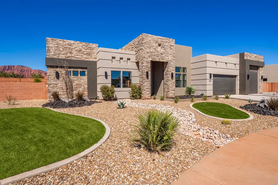 562 W 30, Ivins, UT 84738 - #2