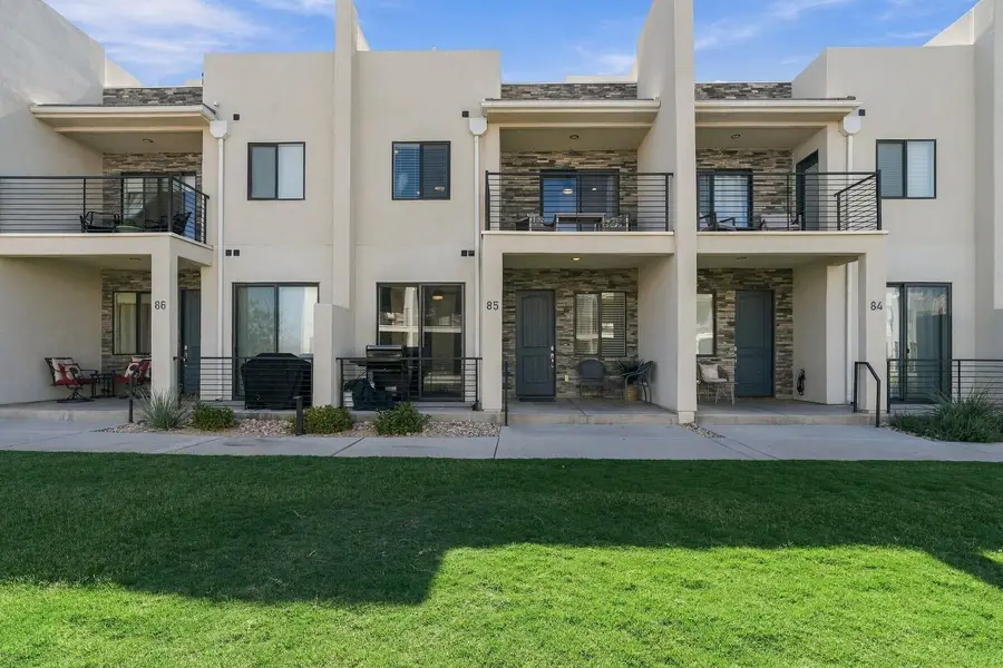 710 W Akoya Pearl St #85, Saint George, UT 84790 - #2