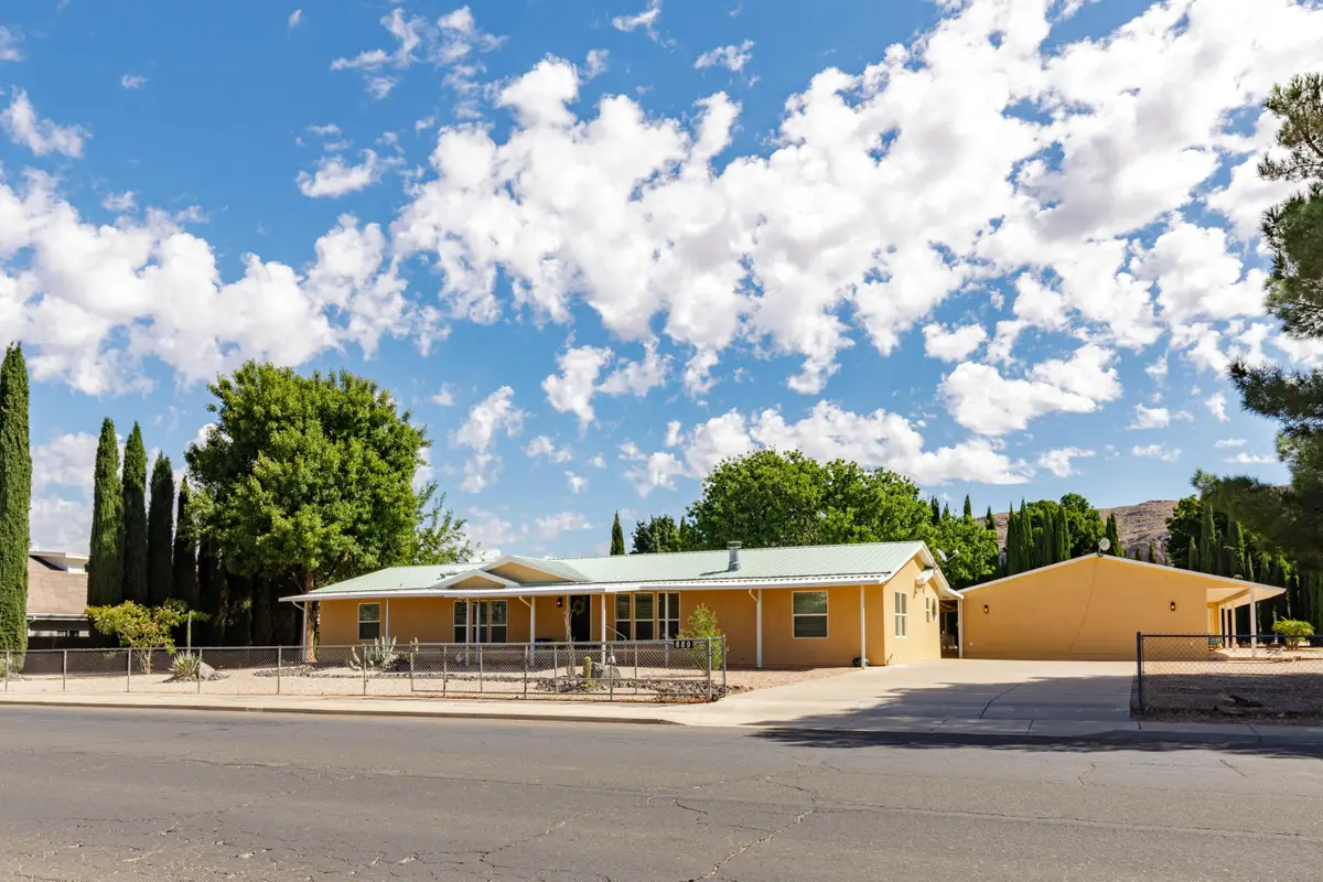 889 S 700, Hurricane, UT 84737 - #1