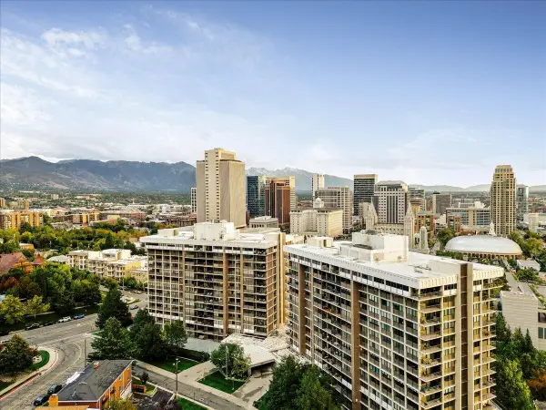 241 N Vine St #302E, Salt Lake City, UT 84103