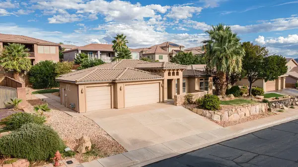 2176 N Gunsight Dr, St George, UT 84770