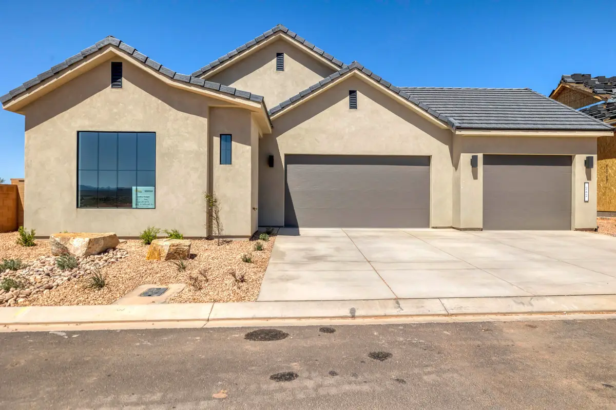 262 S Cottonwood Dr, Toquerville, UT 84774 - #1