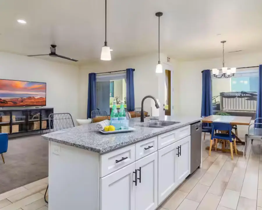 2101 W 440, Hurricane, UT 84737 - #3