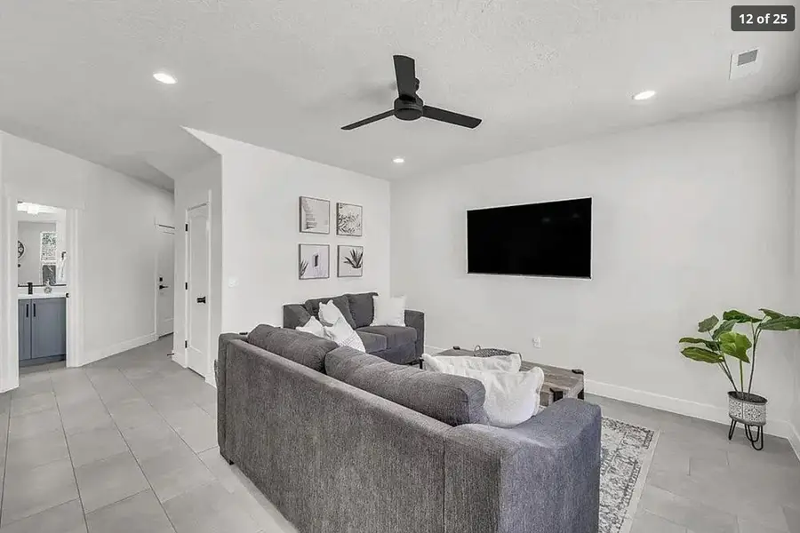 1303 E Vista Roja Place, Washington, UT 84780 - #3