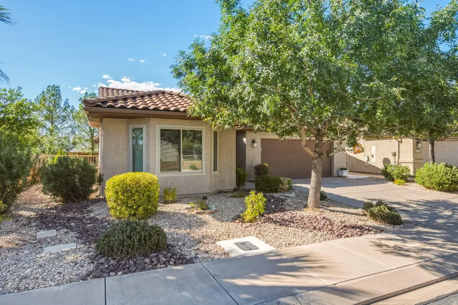 4280 S Kiva Hill Dr, Saint George, UT 84790 - #3