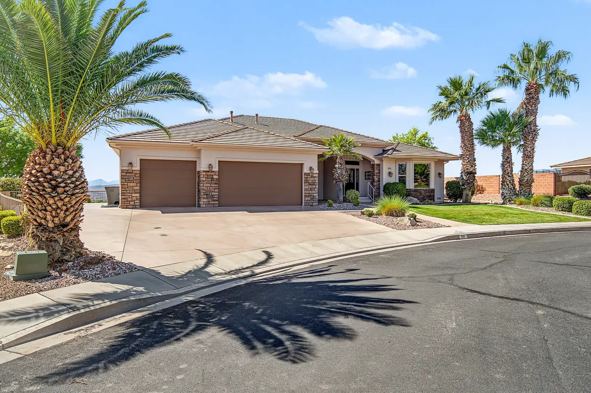 951 N Daybreak Dr, Washington, UT 84780 - #1