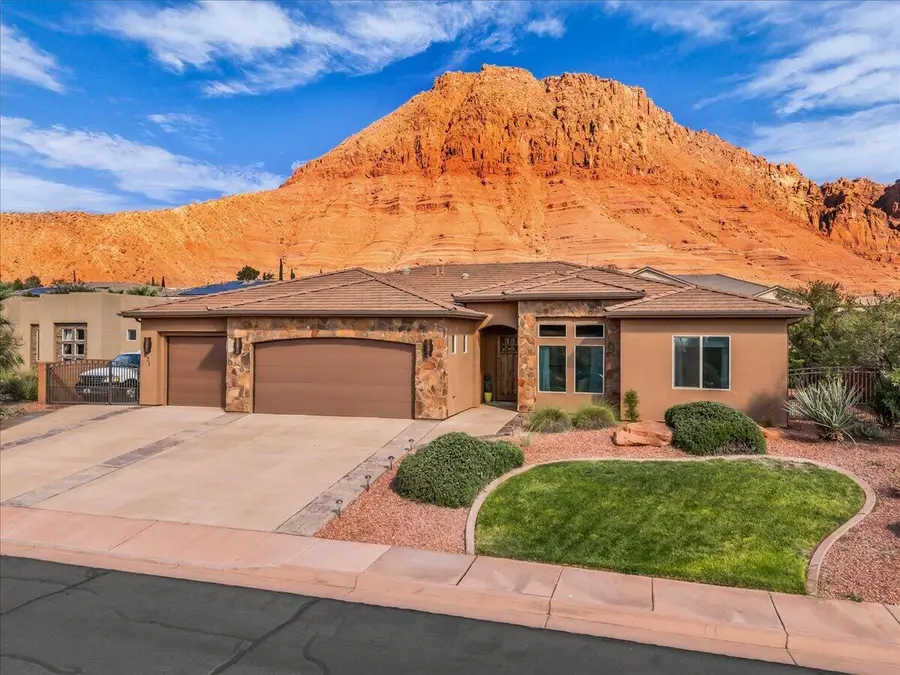 271 E 250, Ivins, UT 84738 - #2
