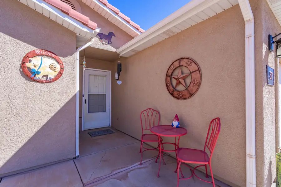 577 S Siesta Dr, Ivins, UT 84738 - #2