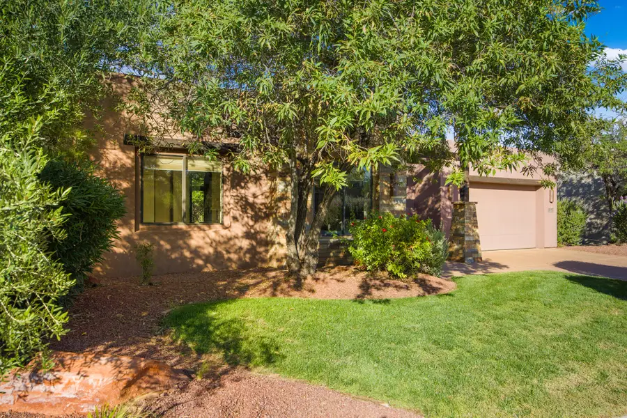 4950 W Boulder View Dr, Hurricane, UT 84737 - #3