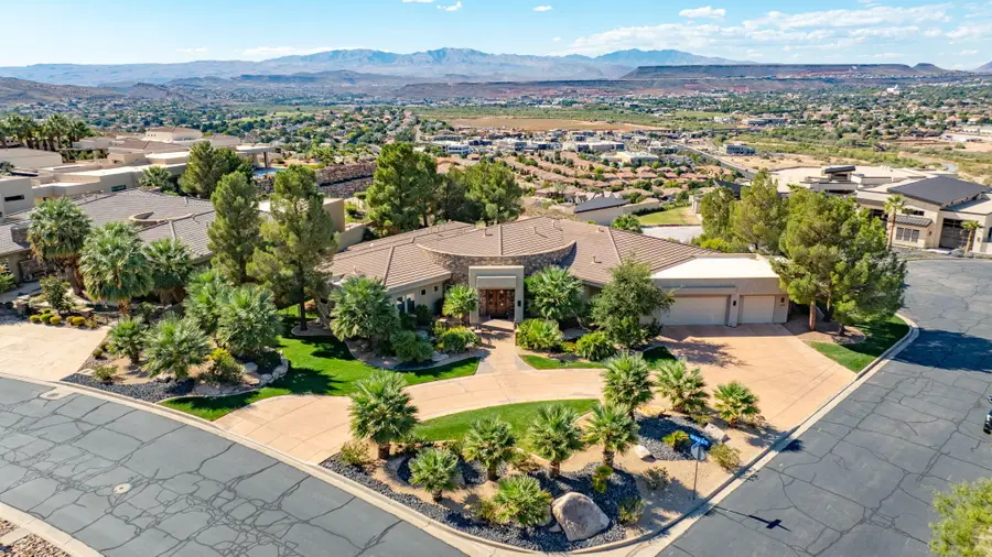 1536 S Cliff Point Cir, Saint George, UT 84790 - #2
