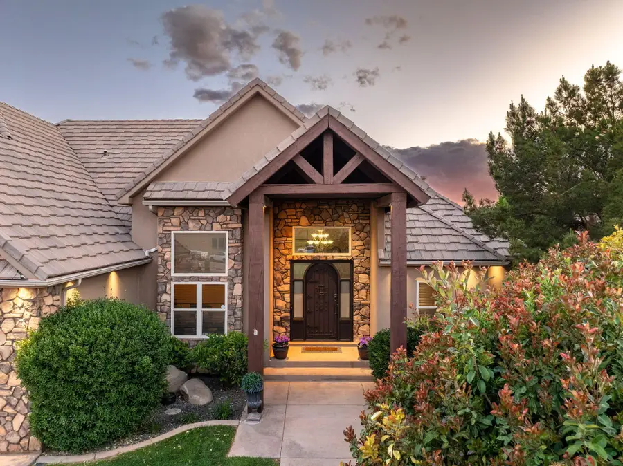 3088 S Limestone Dr, Saint George, UT 84790 - #3