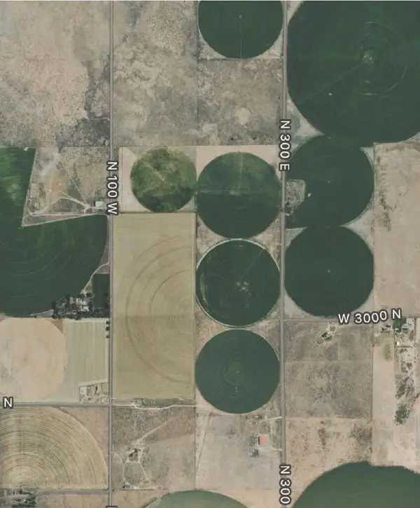 2987 N 300 E Kane Springs Rd Rd, Parowan, UT 84761