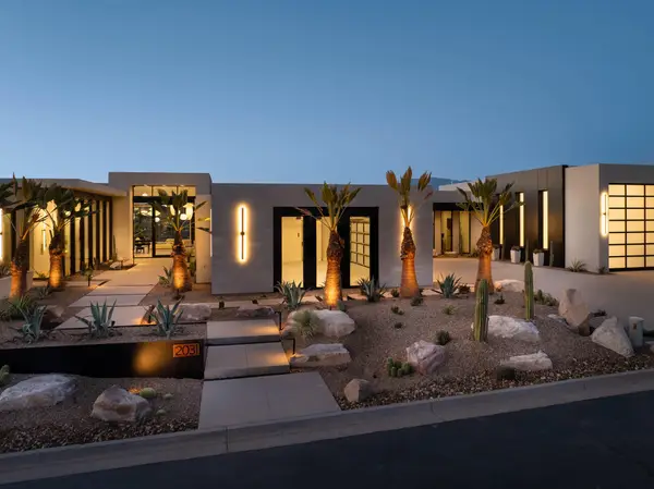 2031 E Pinnacle Dr, St George, UT 84790