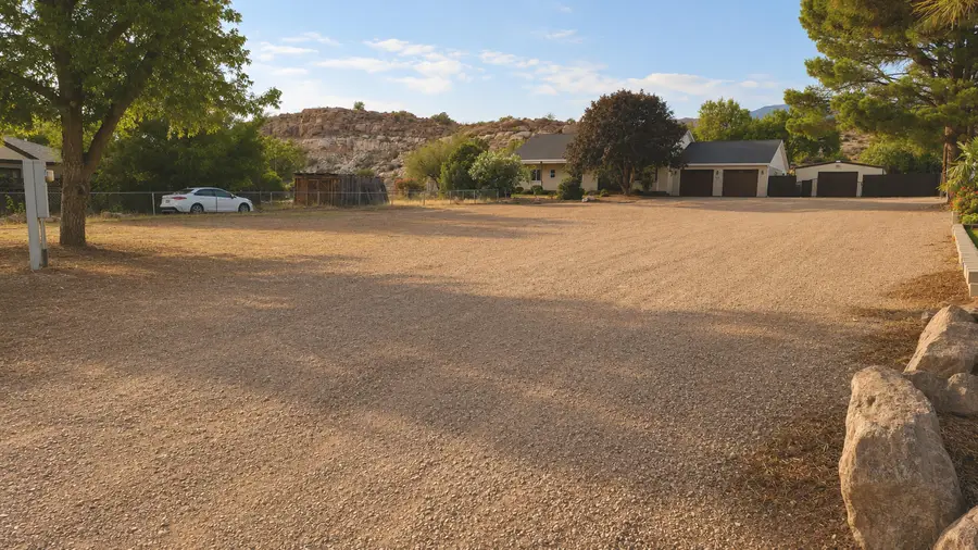 170 N Main St, Leeds, UT 84746 - #3